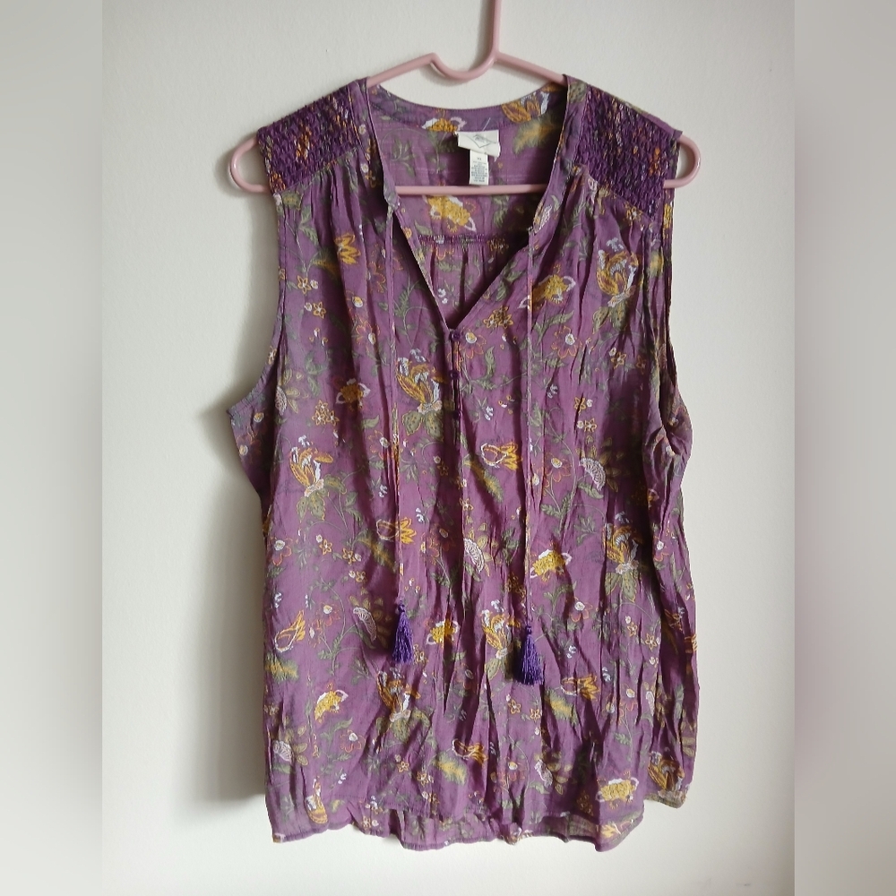 St Johns Bay Size XL Sleeveless Tassled Top